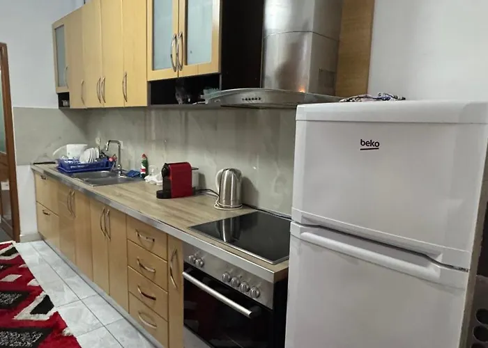 Cozy Corner Flat * تيرانا